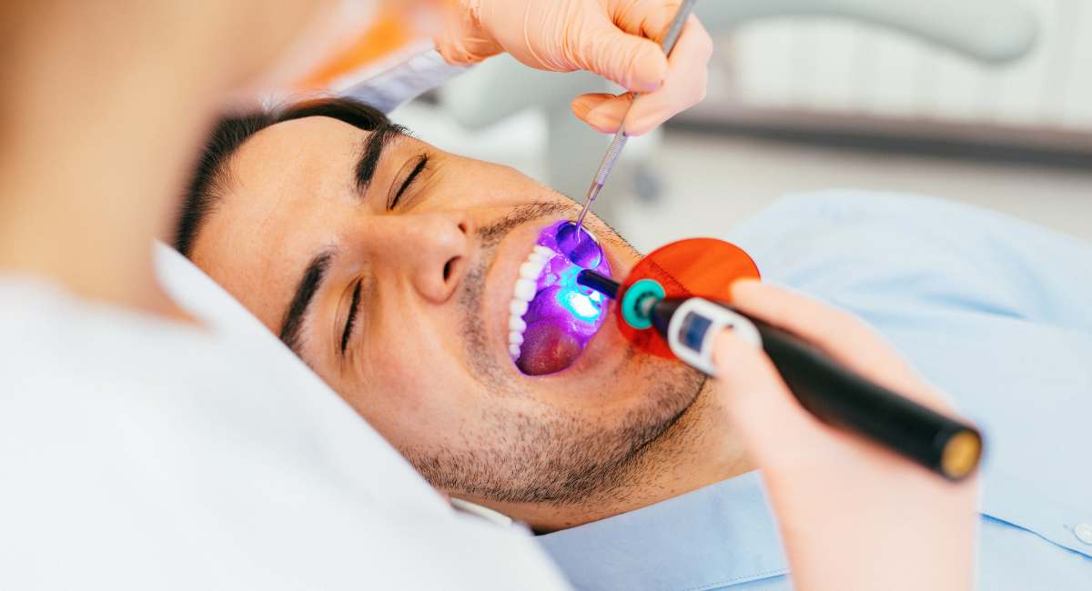 لایت کیور دندانپزشکی